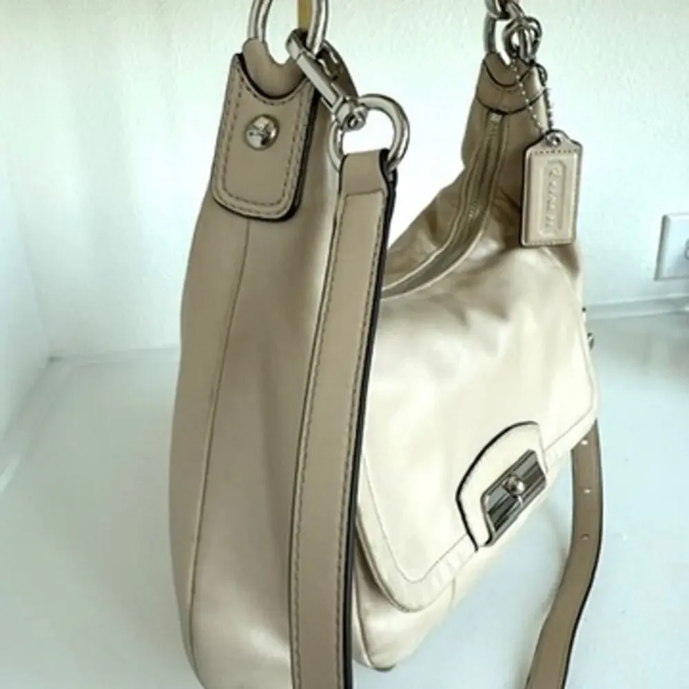 Coach Leather Shoulder Bag Crossbody Beige F22306‎ Convertible Classic